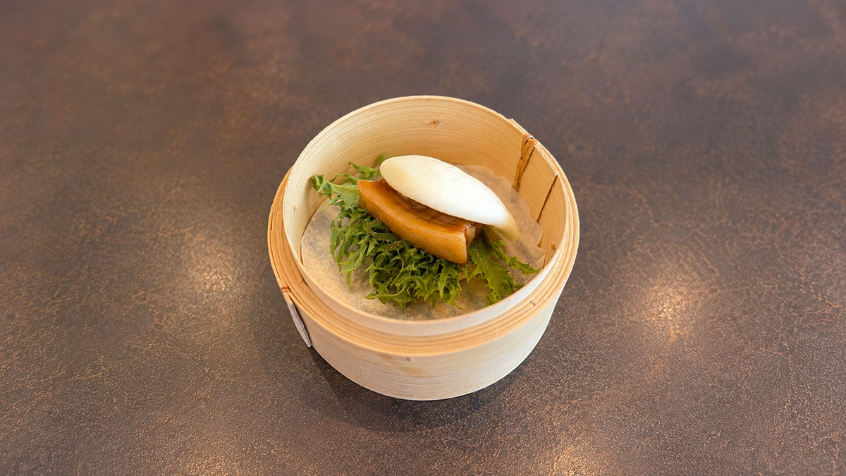 常陸の輝き 豚角煮まん
